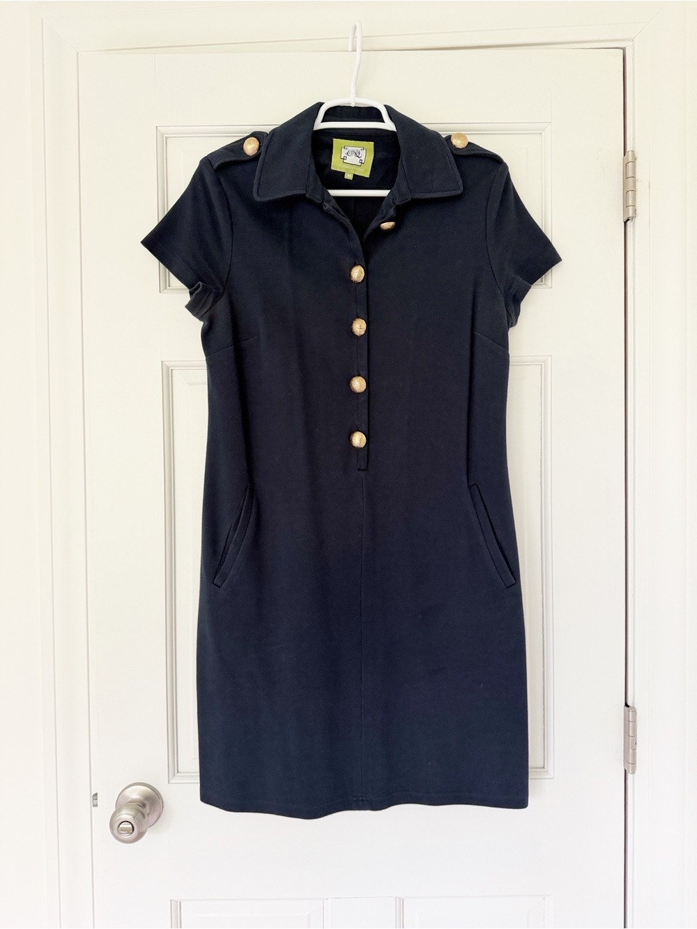 ELIZABETH MCKAY shift dress size M dark blue with gold buttons pockets